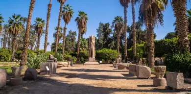 Tagesausflug von Hurghada nach Kairo Sakkara, Memphis, Dahschur photo